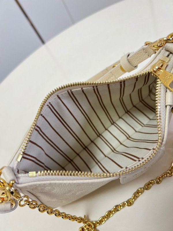 l0*is V*t0n easy pouch on strap