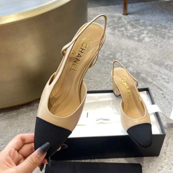 CL SLINGBACKS