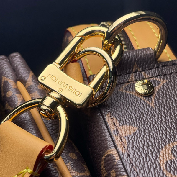 l0*is V*t0n trio messenger