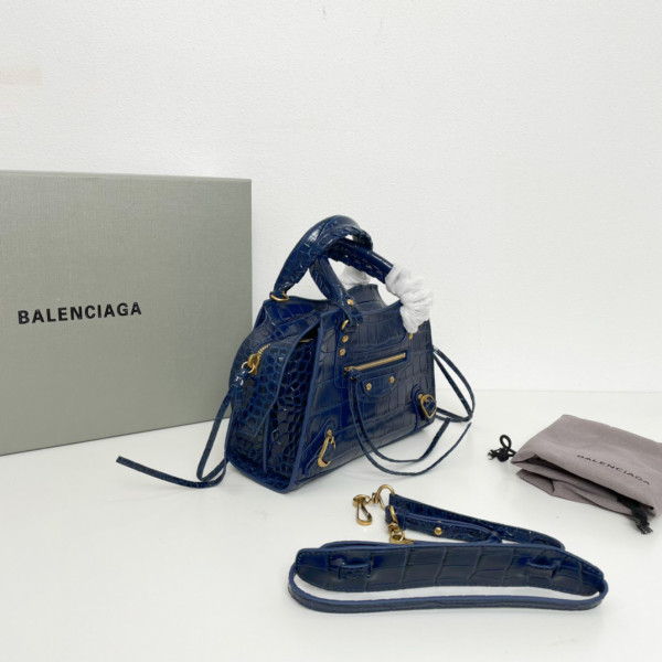 Ba*len*cia*ga neo classic mini top handle bag