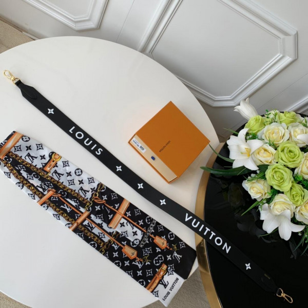 l0*is V*t0n monogram strap