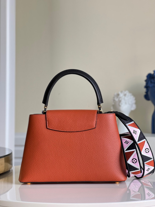 l0*is V*t0n capucines mm