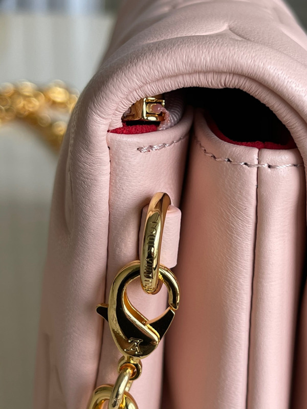 l0*is V*t0n limited edition - pochette coussin