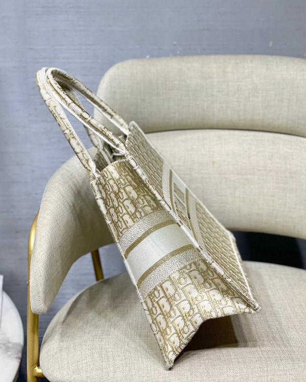 MEDIUM DIRO BOOK TOTE-36*18*28CM