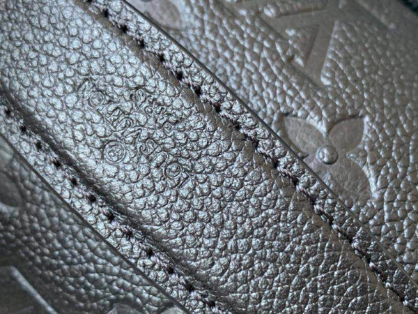 l0*is V*t0n monogram empreinte bumbag - digital exclusive prelaunch