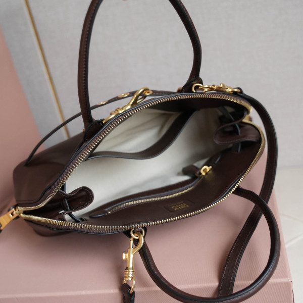 M*um*u aventure nappa leather top-handle bag