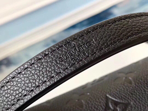 l0*is V*t0n georges bb