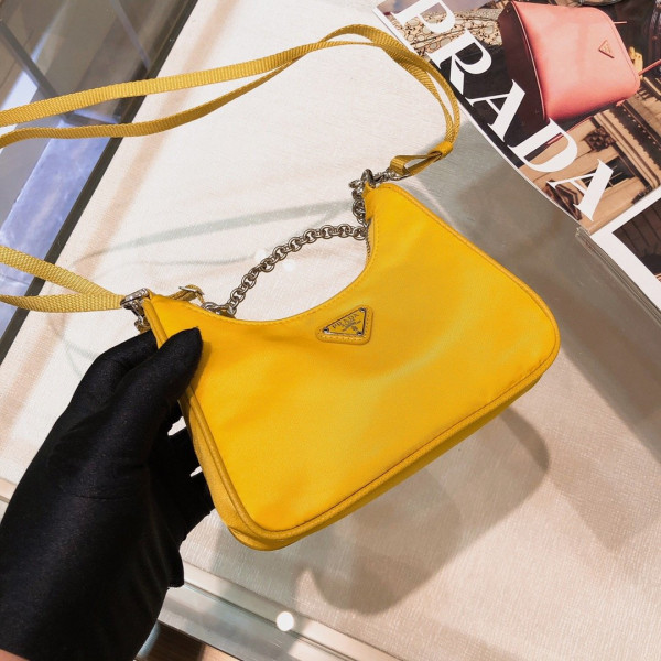 Pra*a re-edition 2005 nylon shoulder bag