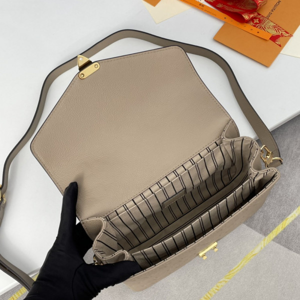 l0*is V*t0n pochette mÉtis