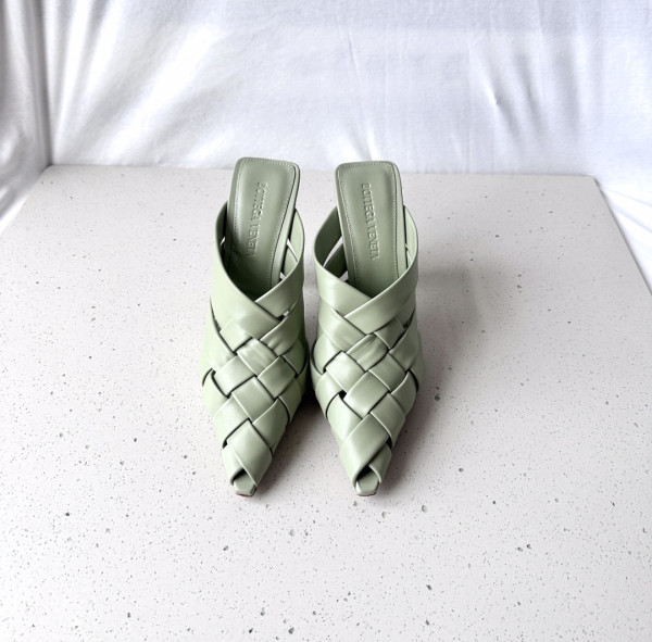 bo*te*ga Ve*ne*ta alfie mule