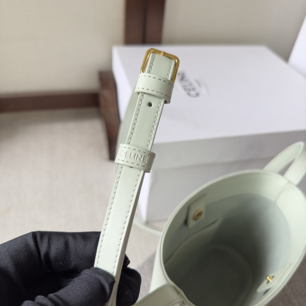 CELIN* MINI BUCKET CUIR TRIOMPHE