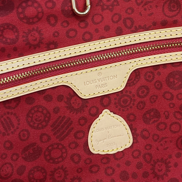 l0*is V*t0n x yk neverfull mm