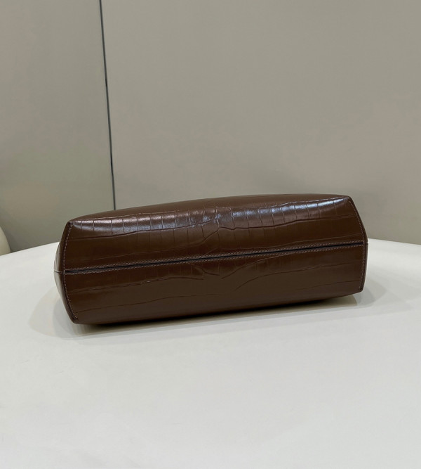 F**di first-32.5-15-23.5cm