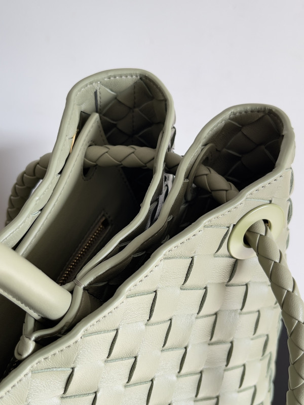 bo*te*ga Ve*ne*ta  large andiamo-45*22*34cm