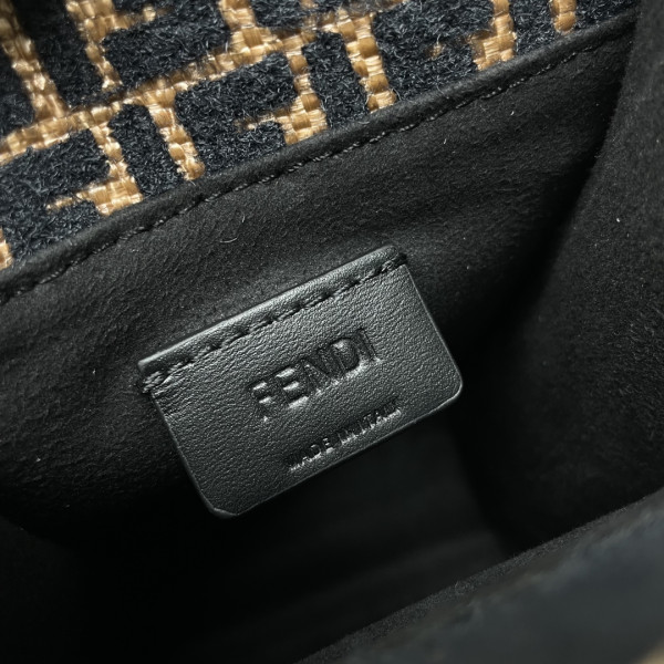 F**di mini sunshine shopper-13-18-6.5cm