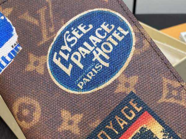 l0*is V*t0n passport cover-10*14*2.5cm