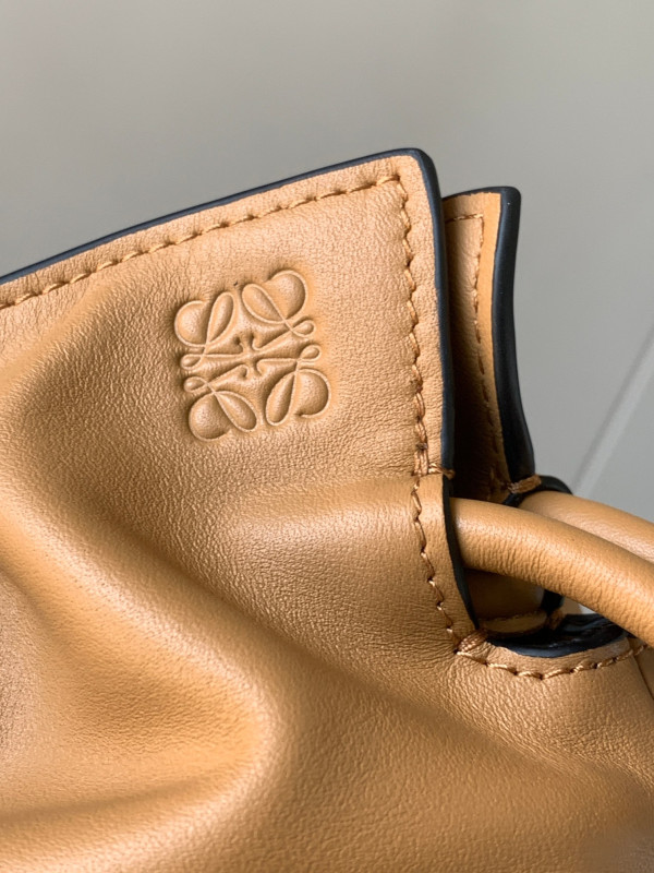 Lowee Mini Flamenco clutch-23*18*9cm