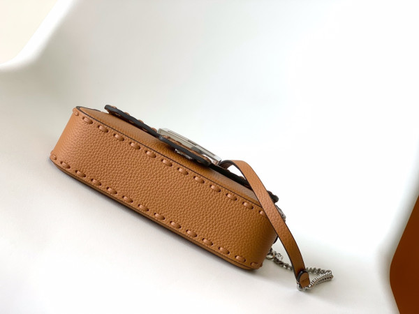 F**di baguette-20*5*13cm