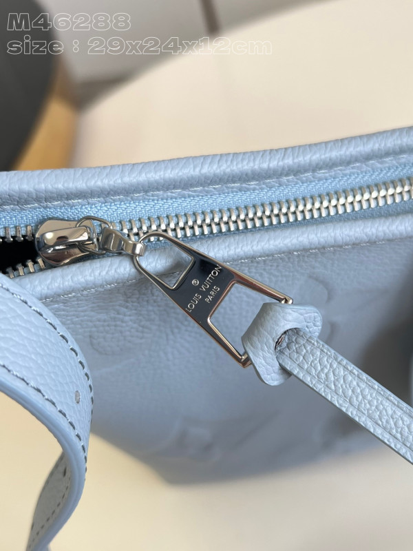 l0*is V*t0n carryall pm-29*24*12cm