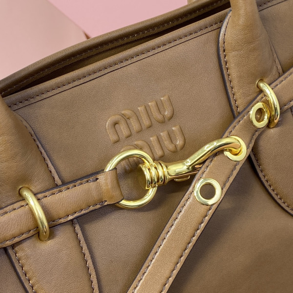M*um*u aventure nappa leather bag