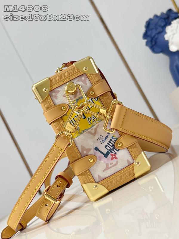 l0*is V*t0n side trunk mm-23.5*16*8.5cm