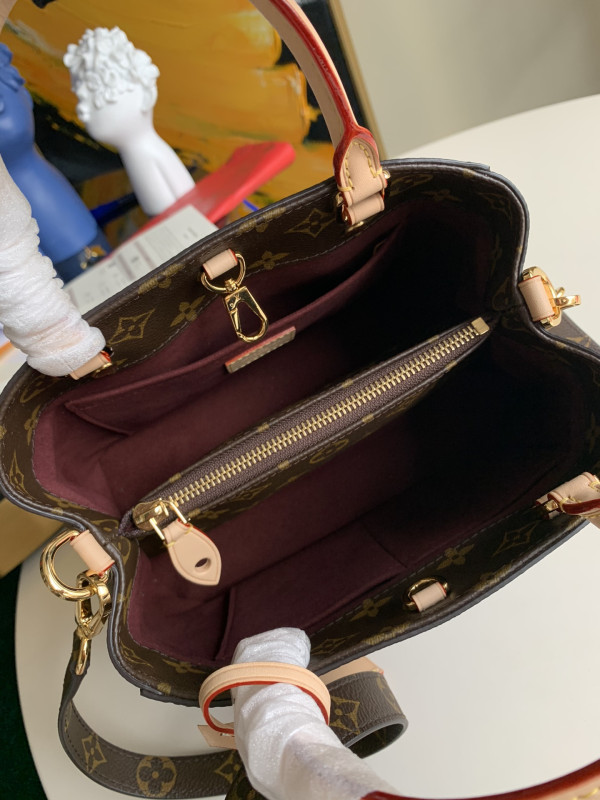 l0*is V*t0n montaigne bb