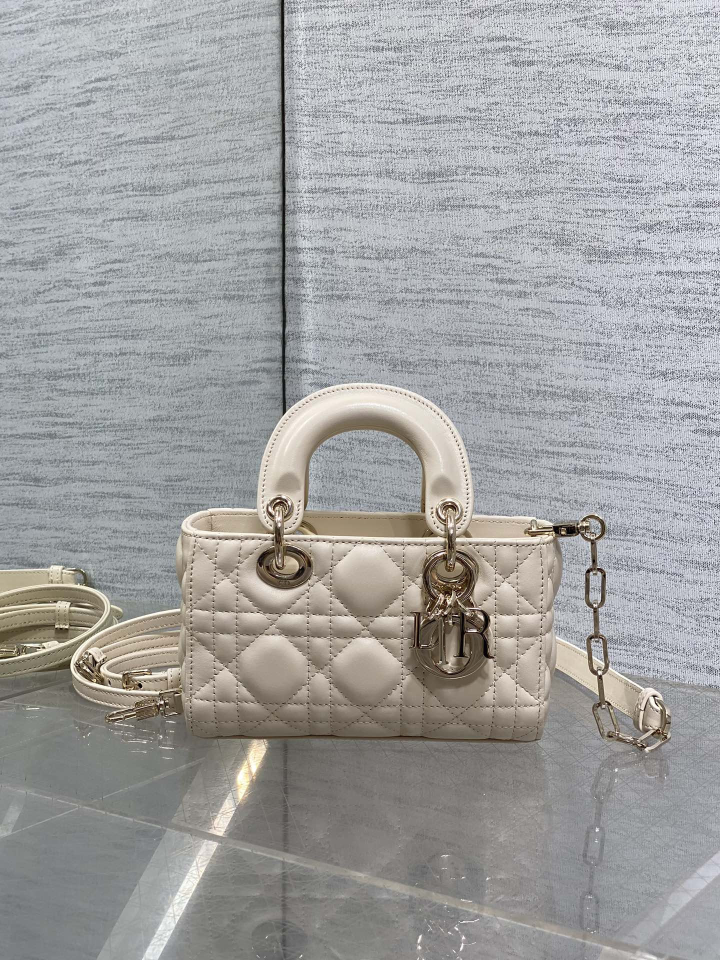 Diro Lady D-Joy Bag lambskin - 16*5.5*10cm